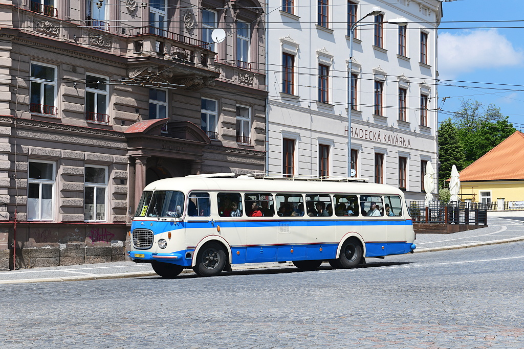 Autobus koda 706 RTO byl vyroben v roce 1971 (vlastnk SAP s.r.o. Nymburk)