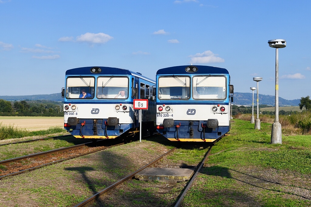 810.058 a 220 (3.9. 2021) - odpoledn kiovn v dopravn Skovice