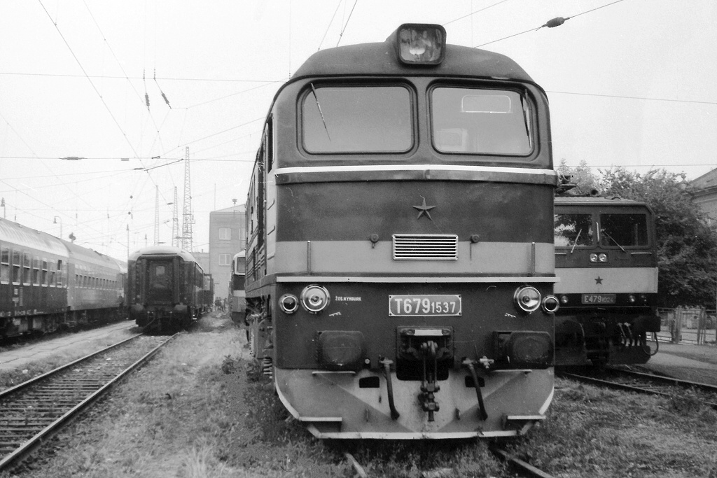 T679.1537 - v tu dobu bn zajdjc s nkladnmi vlaky z Bratislavy a do iliny