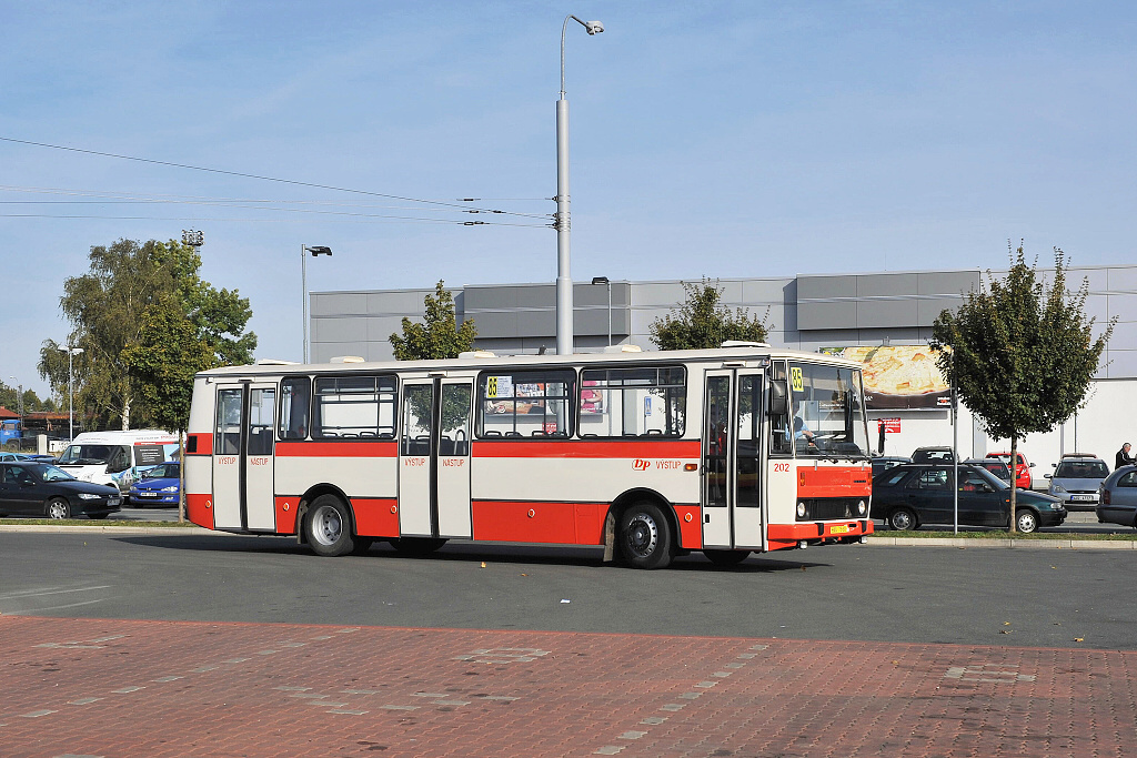 Terminl HD a dnes ji historick autobus B 732