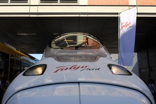 InnoTrans 2012 - Berln (19.9. 2012) - prototyp nov generace hnacch voz pro soupravy Talgo pod nzvem Avril