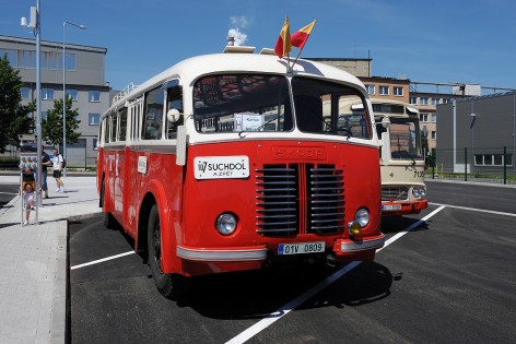 Provozn historick autobusy koda 706 RO a KAROSA M11 zapjen z Prahy