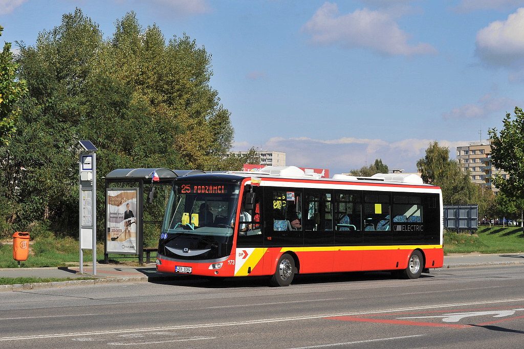 Autobusov zastvka Hvzda (28.9. 2013)