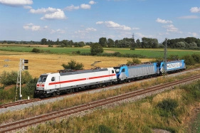 146.551 Velim (14.8. 2013) - spolen s 187.001 + 187.003