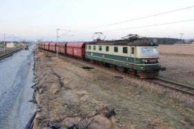 182.168 Opatovice nad Labem (17.3. 2015) - vleka EOp