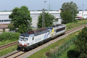 193.902 Velim (22.5. 2014) - spolen s 1861 (B)