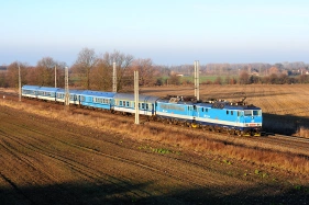 362.174 Svtkov (30.12. 2015) - spolen s 362.167 na R 863 