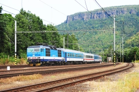 371.001 Dn-Prostedn leb (15.8. 2015)