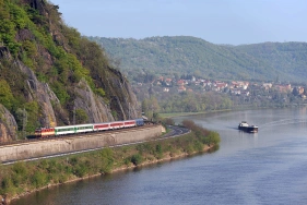 371.015 Litochovice (23.4. 2011)