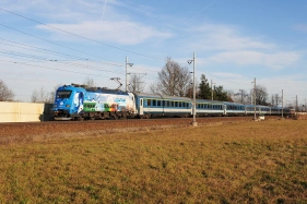 380.011 Lhota pod Pelou - eany nad Labem (26.12. 2015) - EC 172 Hungaria 