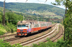 560.019 Bratislava (29.7 2007) - Mlad Garda