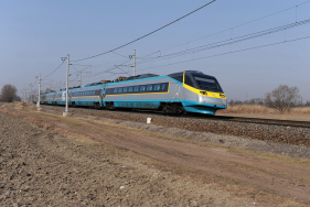 681.002 Oponek (18.3. 2012)