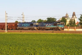 753.719 Pelou (4.6. 2014) - spolen s 753.718