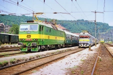 163.081 Dn (7.8. 1995) - spolen s 460.079 a 163.092