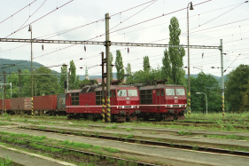 180.011 Dn (19.9. 1998) - spolen s 180.020