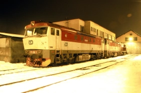 751.080 Letohrad (22.12. 2002) - spolen s 751.361+742.142