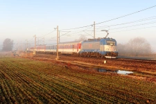 380.012 Oponek (6.12. 2015)