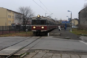 Wieliczka (18.11. 2010) - pvodn zastvka Wieliczka Rynek, dnes v nov poloze ped elezninm pejezdem