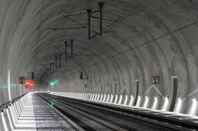 Zahradnick tunel (25.4. 2013) - sek Olbramovice-Tomice (dlka 1030 m)